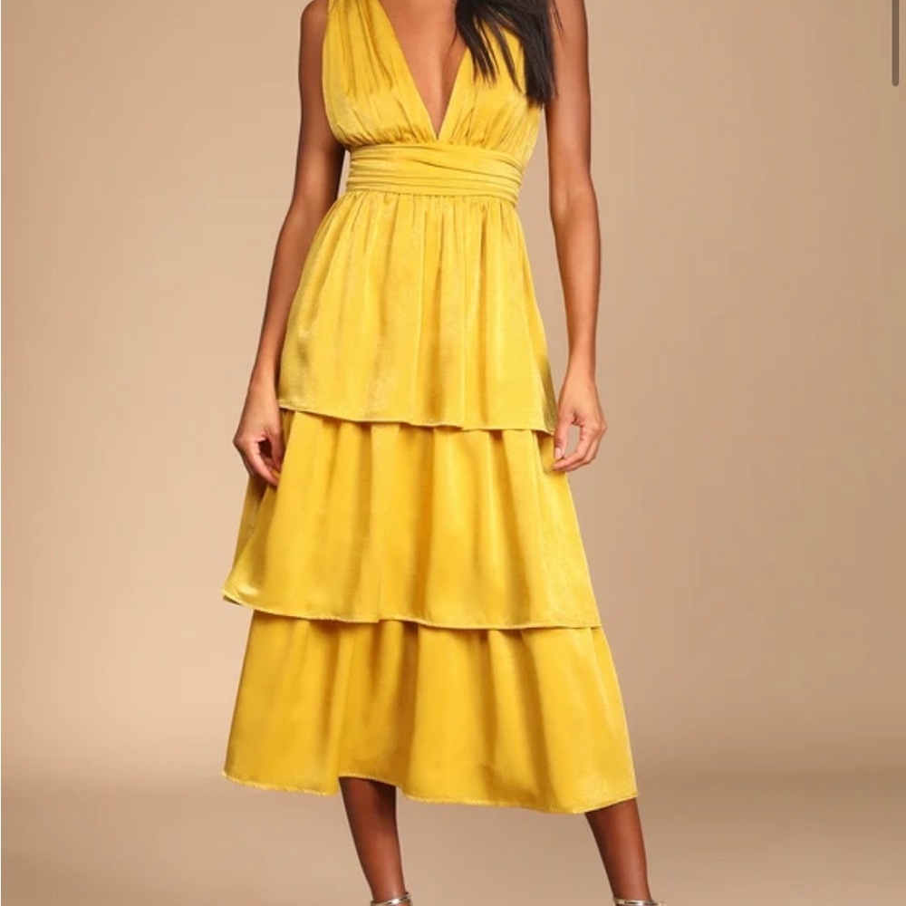 Lulu's Sunny Yellow Tiered Midi Dress